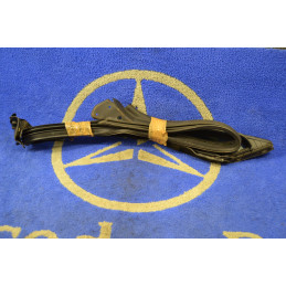 Windshield Sealing Frame...