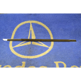 Outside Sealing Rail Left...