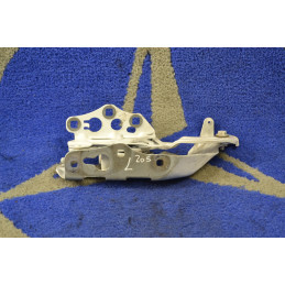 Front Right Bonnet Hinge...