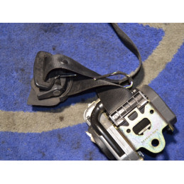 FRONT RIGHT SEAT BELT BLACK