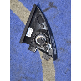 FRONT RIGHT DOOR TRIANGULAR...