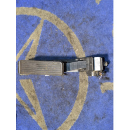 ACCELERATOR PEDAL