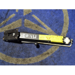 Lifting Jack  A1645800018