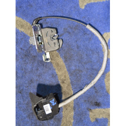 Mercedes-Benz  SEAT LOCK...