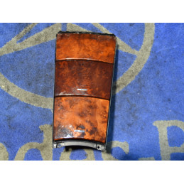 Mercedes-Benz   Centre...