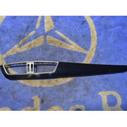 Mercedes-Benz   DASHBOARD...