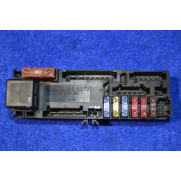 fuse box  Mercedes  C CLK...