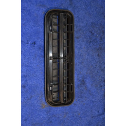 REAR RIGHT VENT FLAP