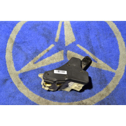 fuse box   relay box under...