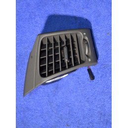 Front Right Dashboard Vent...