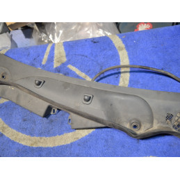 Wiper trim  For Mercedes...