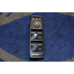 FRONT RIGHT DOOR WINDOW...